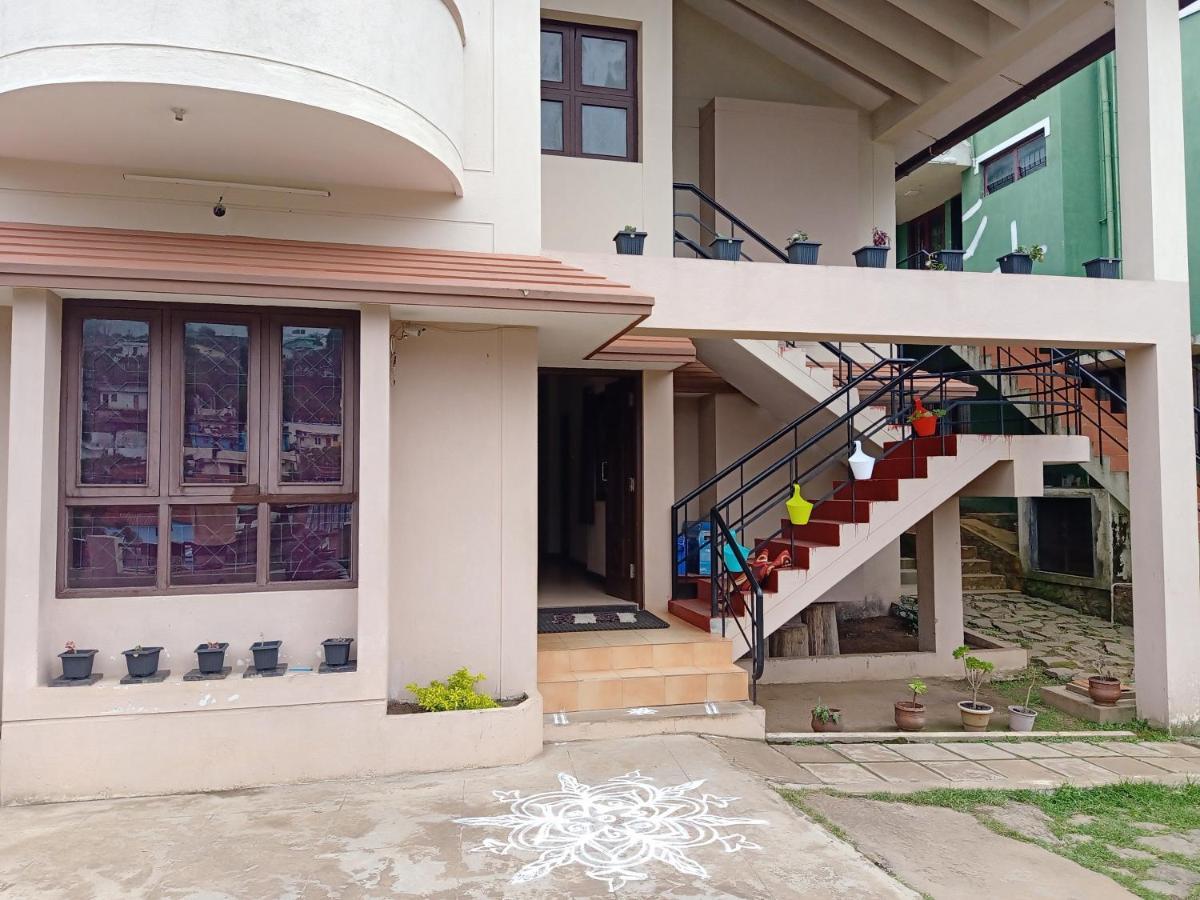 Tree Top Villa Kodaikanal Homestay ภายนอก รูปภาพ