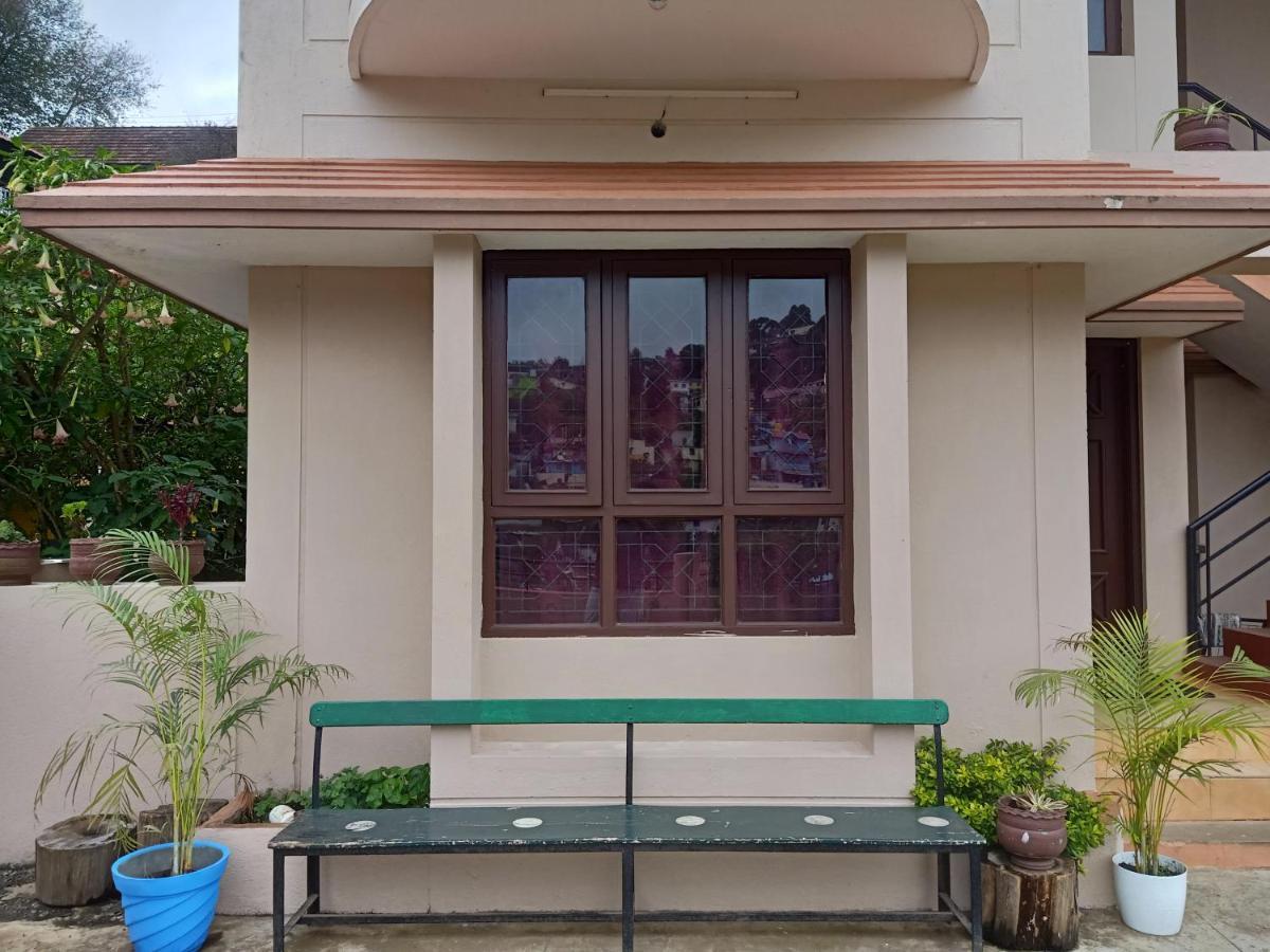 Tree Top Villa Kodaikanal Homestay ภายนอก รูปภาพ