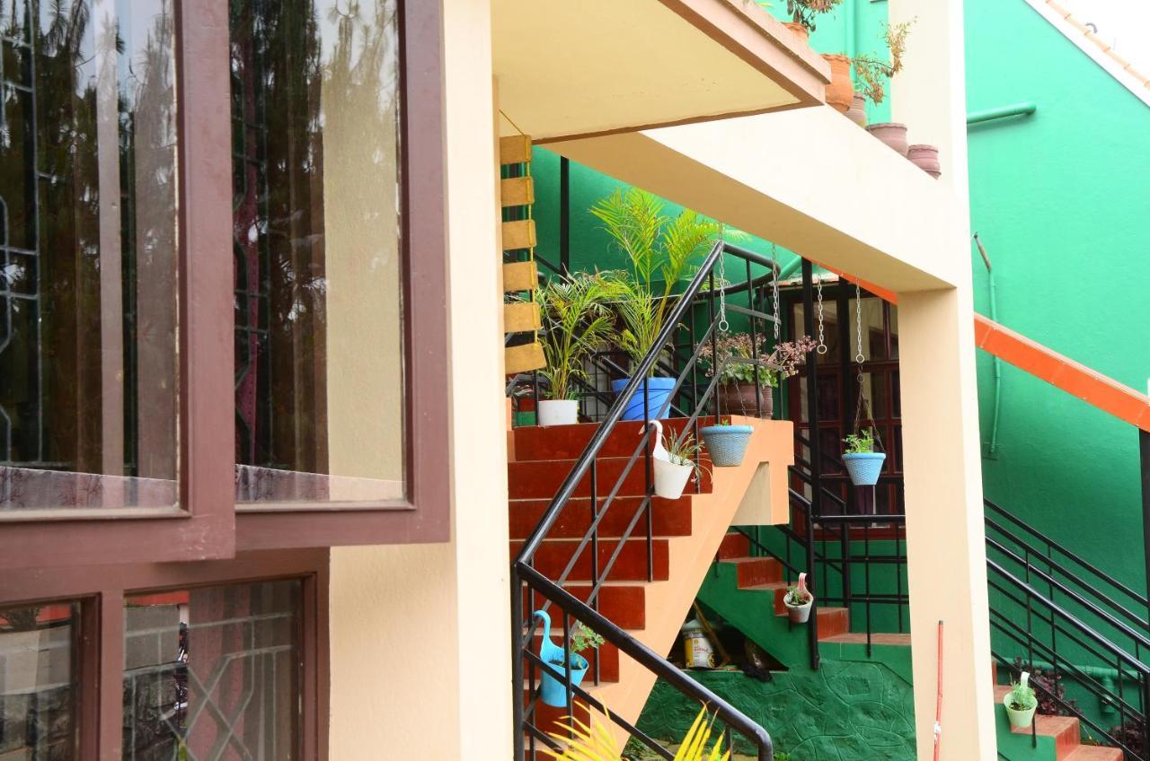 Tree Top Villa Kodaikanal Homestay ภายนอก รูปภาพ